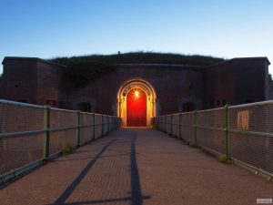 Read more about the article The Defence Remains – Fort Brockhurst through the camera lens (Event from 2017)