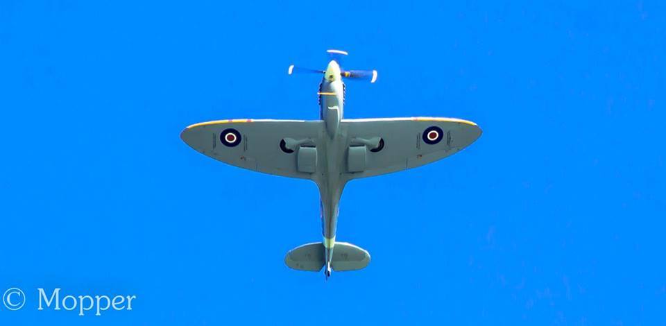 Amanda-Morby-Spitfire80-flypast-4th-March-