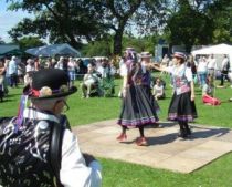 Read more about the article Clog/Folk dancing – Devil’s Jumps Step Dance Group (Event from 2017)